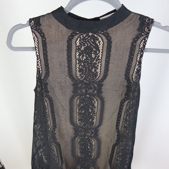 Laced Sleeveless Dress - Picture 2 of 8